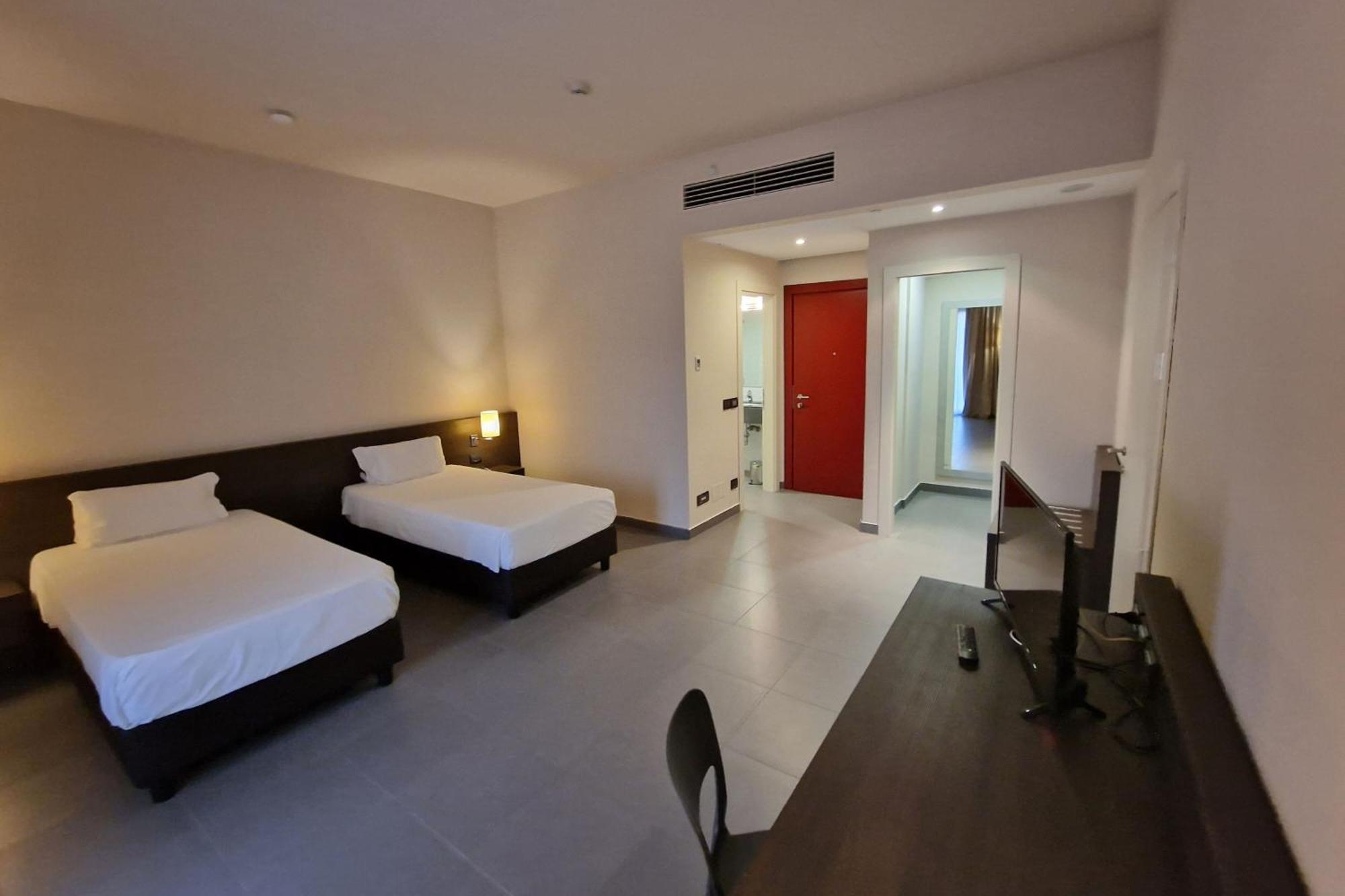 Inn Naples Airport Gricignano d'Aversa Exterior photo